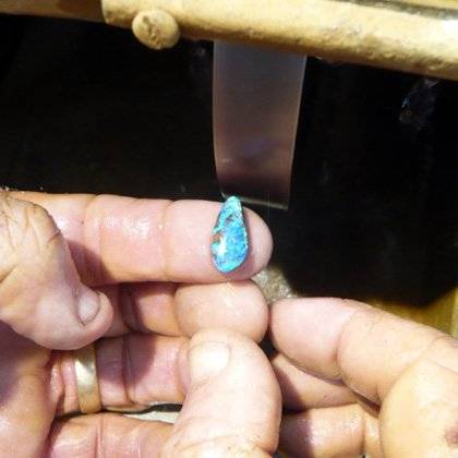 Opal Cutting & Polishing - How to Cut and Polish an Opal
